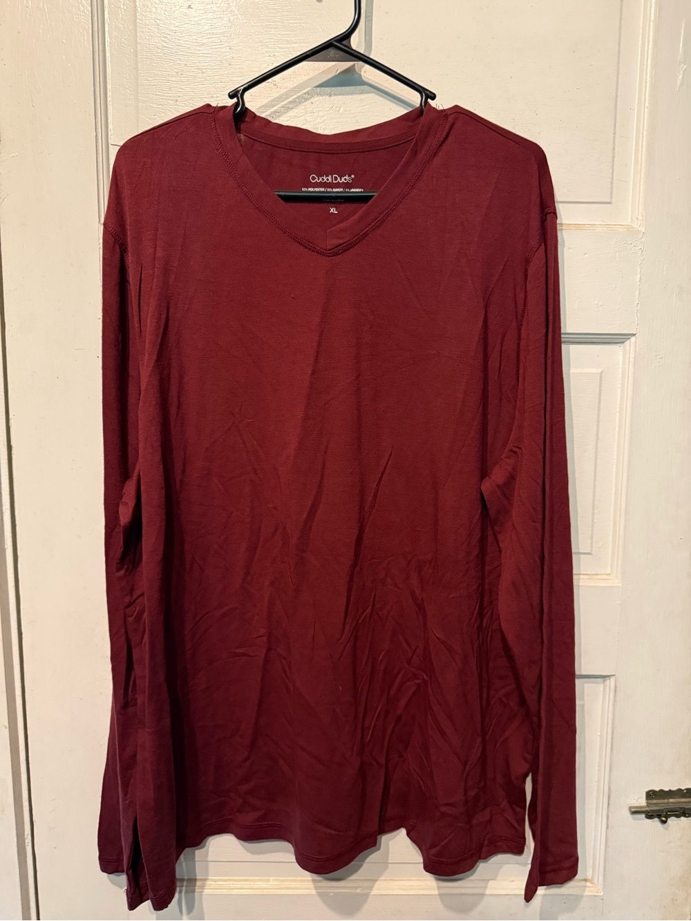 Cuddl Duds Men's Long-Sleeve V-Neck Shirt - Wine